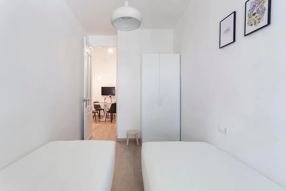 Poblenou Only For Families 3Bd Next To The Beach! Barcelona Apartment