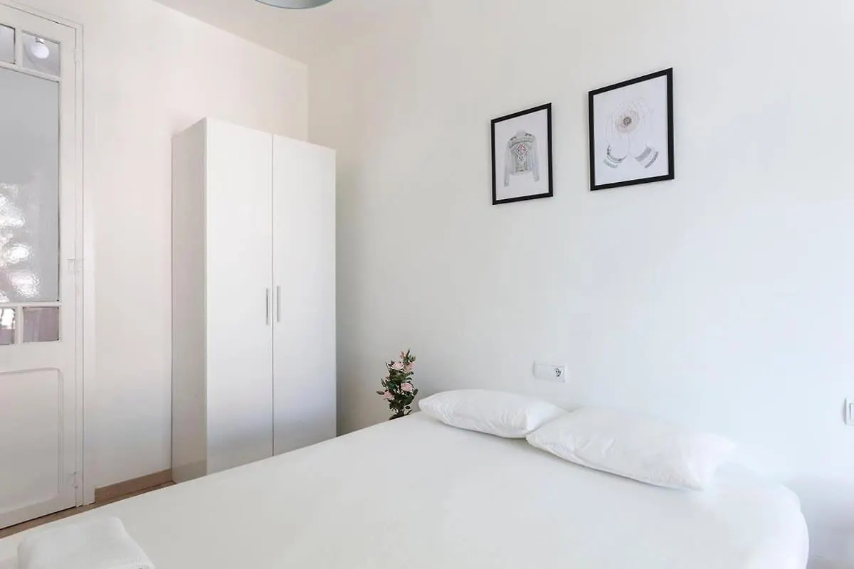 Poblenou Only For Families 3Bd Next To The Beach! Barcelona Spain